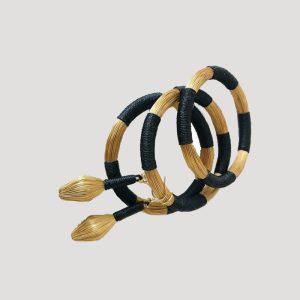 Colour-accent bracelet & earrings