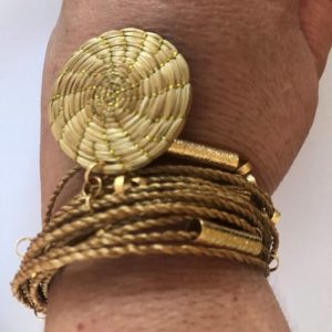 Strand & metal bracelet