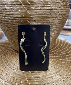 Earrings — BR 418
