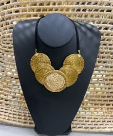 Necklace — CL 63